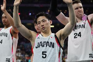 开云-杨毅：不要说日本队水平多高 没河村永辉八村霍金斯其他人玩不动